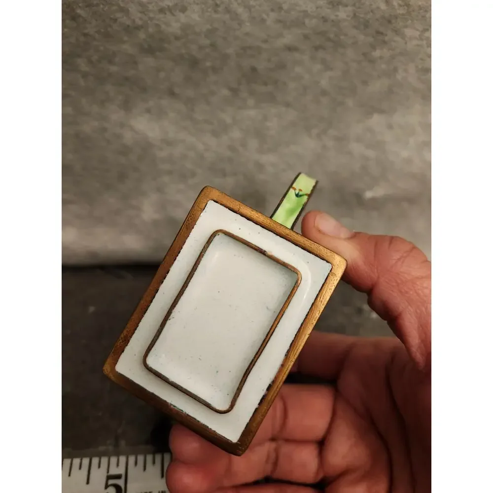 Unbranded vintage brass